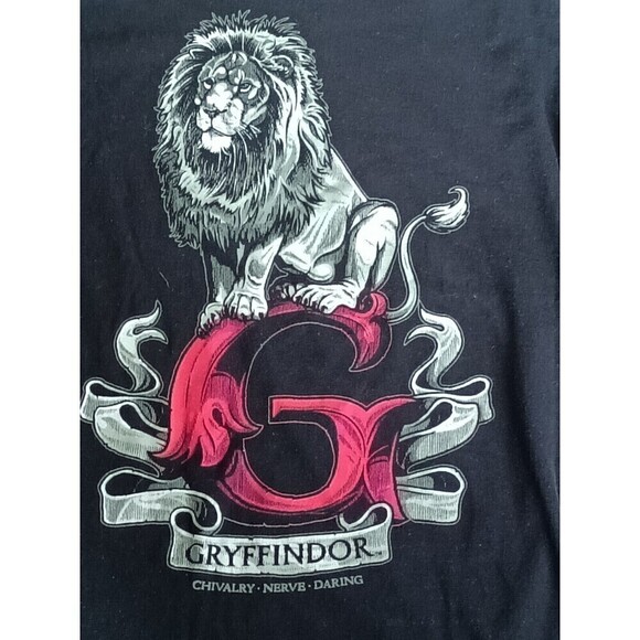 Harry Potter Gryffindor T-shirt Size Small Black Red - Picture 4 of 5